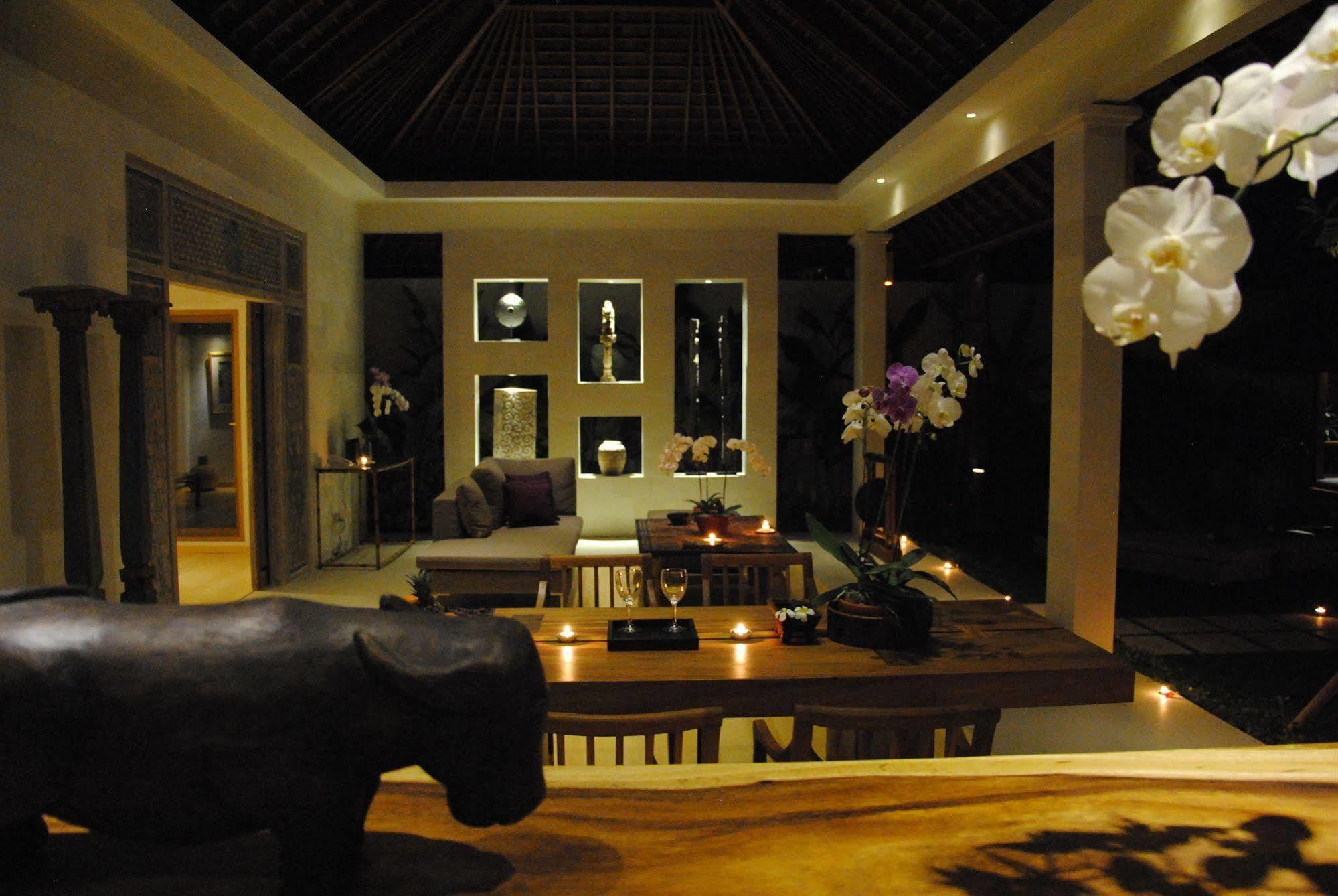Villa Bali Asri Batubelig เซมินยัค ภายนอก รูปภาพ