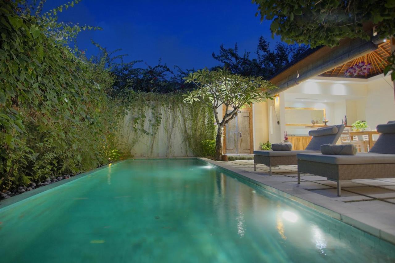 Villa Bali Asri Batubelig เซมินยัค ภายนอก รูปภาพ